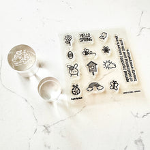 Load image into Gallery viewer, Layle By Mail | 2 Piece Round Acrylic Stamping Block Set