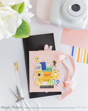 Load image into Gallery viewer, Simple Stories | Happy Travels - 6x8 Paper Pad