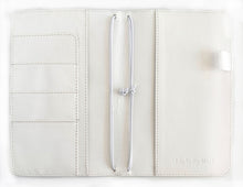 Load image into Gallery viewer, Layle By Mail | Navy Scallop Traveler's Notebook