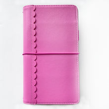 Load image into Gallery viewer, Bubblegum Scallop Traveler's Notebook