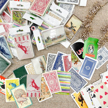 Load image into Gallery viewer, Vintage Playing Card Pack