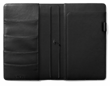 Load image into Gallery viewer, Traveler&#39;s Notebook Starter Kit - with Black Traveler&#39;s Notebook