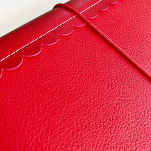 Red Scallop Traveler's Notebook
